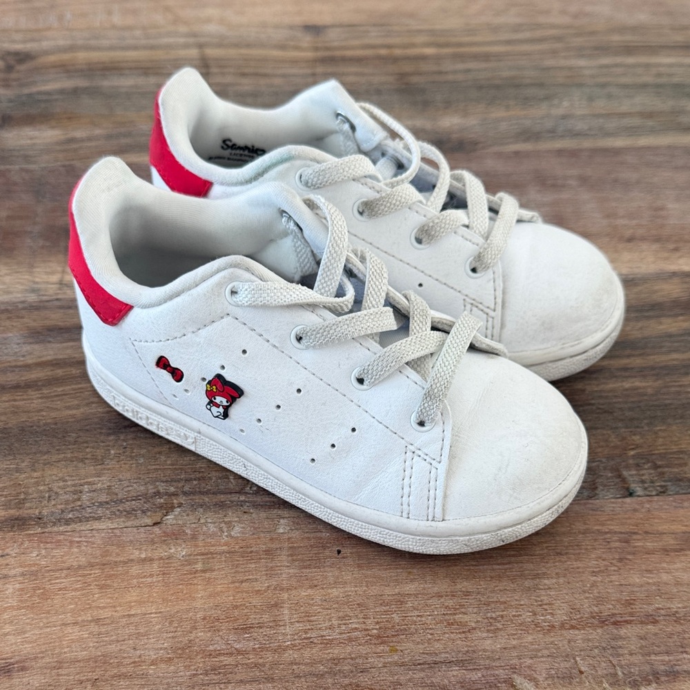 Toddler Hello Kitty x Adidas Stan Smith